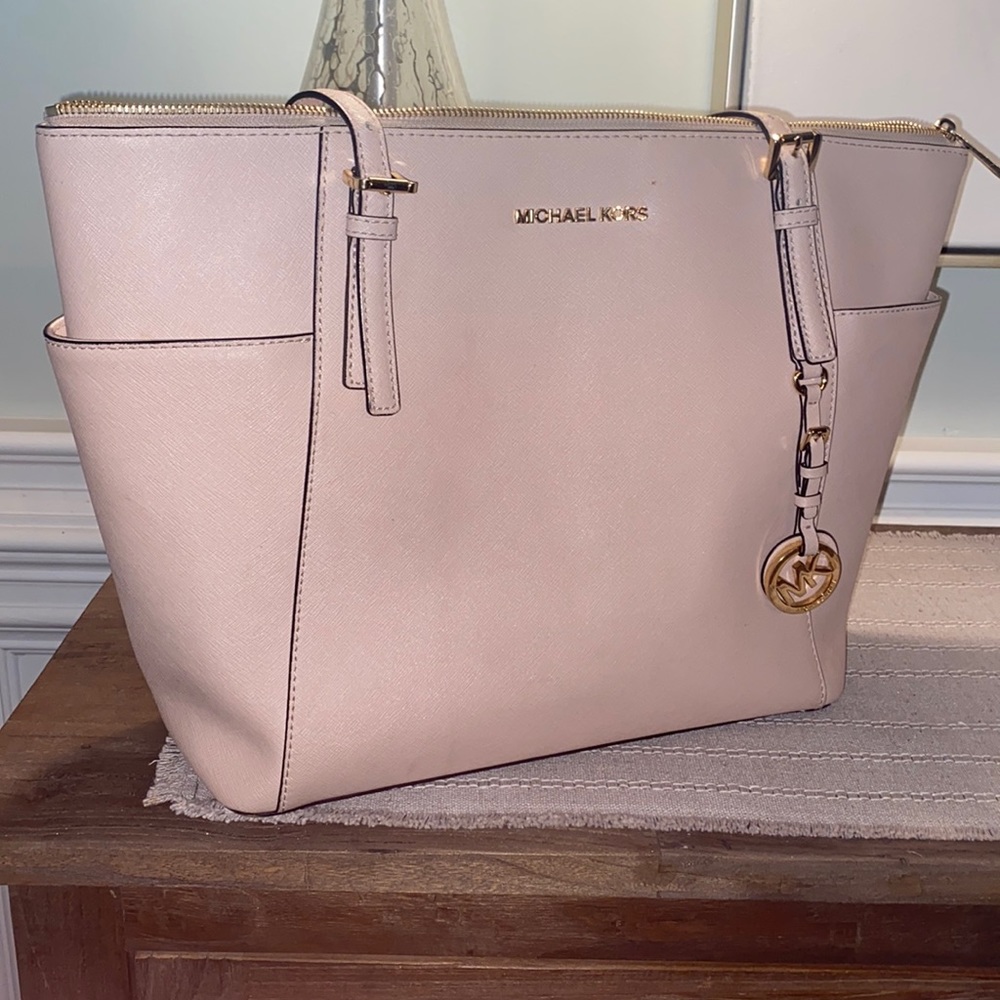 Michael Kors medium size tote -blush color